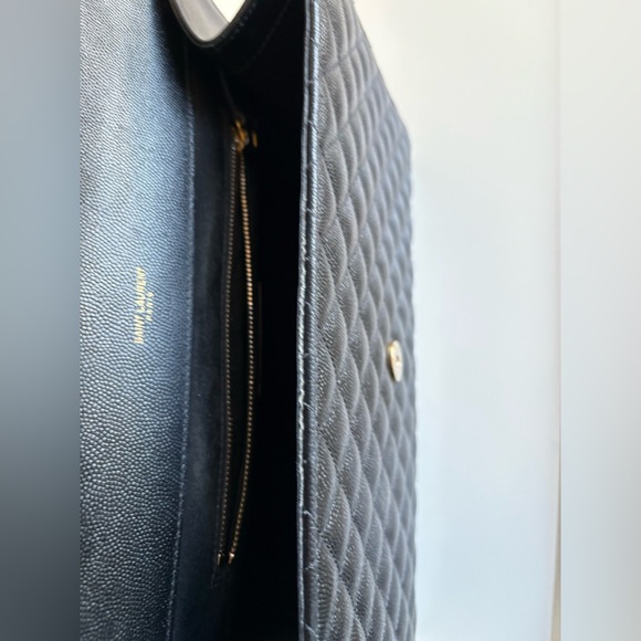 Saint Laurent Envelope Triquilt Large YSL Shoulder Bag in Grained Leather - Picture 8 of 13